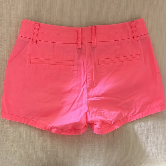 Shorts - Picture 2 of 3